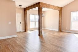 1603 Grain Bin Rd photo 4