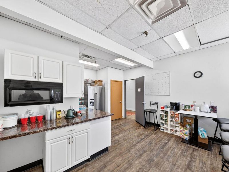 1333 Research Road, Columbus, OH 43230 Photo 19