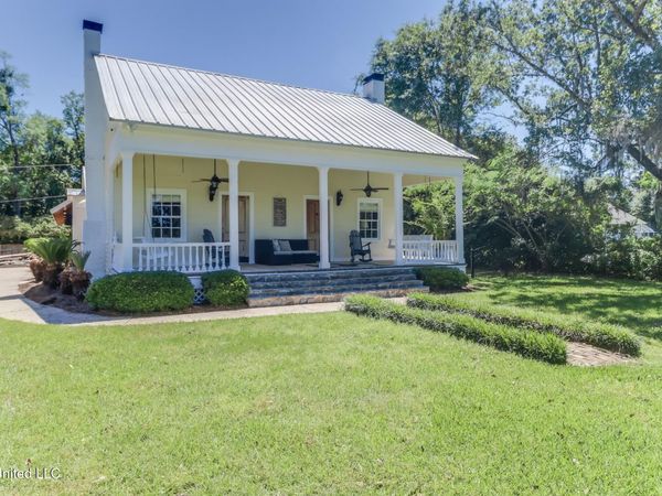 13160 Old Woolmarket Road, Biloxi, MS 39532