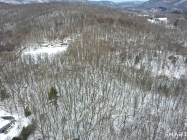 100 South Kent, New Milford, CT 06755