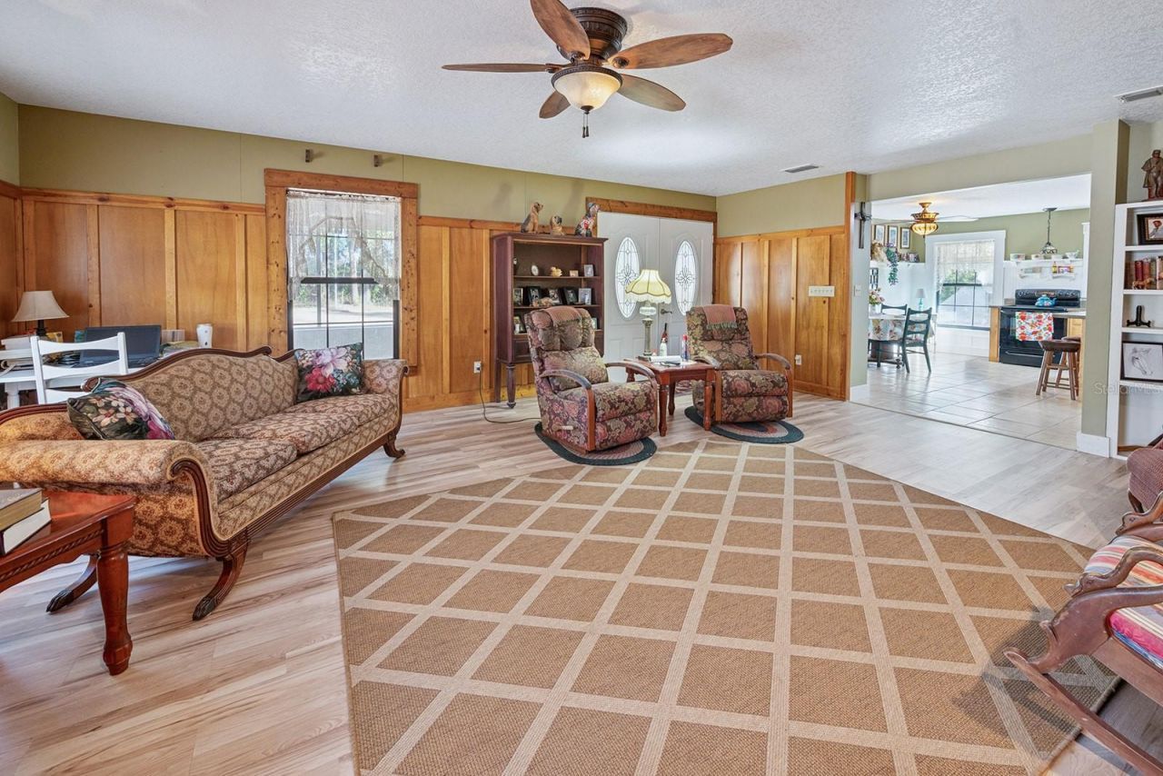 6247 NW 35th Street, Bell, FL 32619 Photo