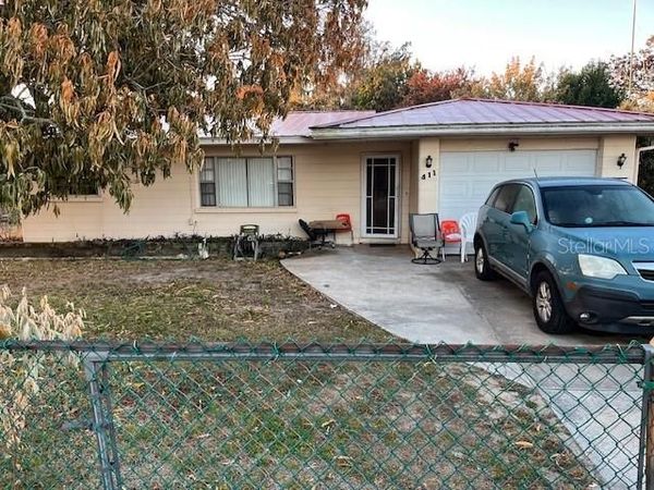411 W HALL STREET, AVON PARK, FL 33825