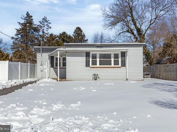 245 W CHAMPLAIN AVENUE, WILMINGTON, DE 19804