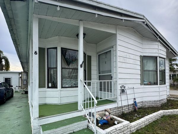 6 La Puerta Del Norte, Fort Pierce, FL 34951