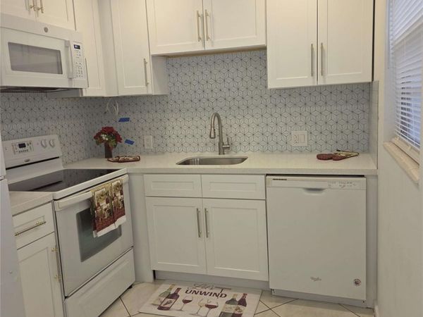 108 Fanshaw C, Boca Raton, FL 33434