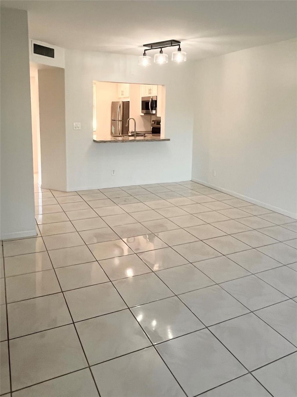 2423 NW 89th Drive, Unit 111, Coral Springs, FL 33065 Photo