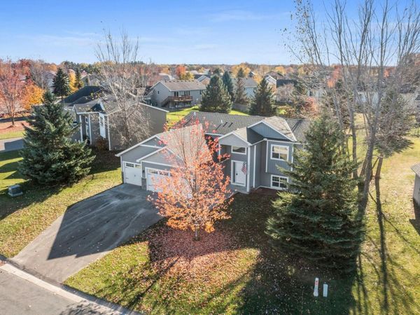 905 Bellaire Boulevard NW, Isanti, MN 55040