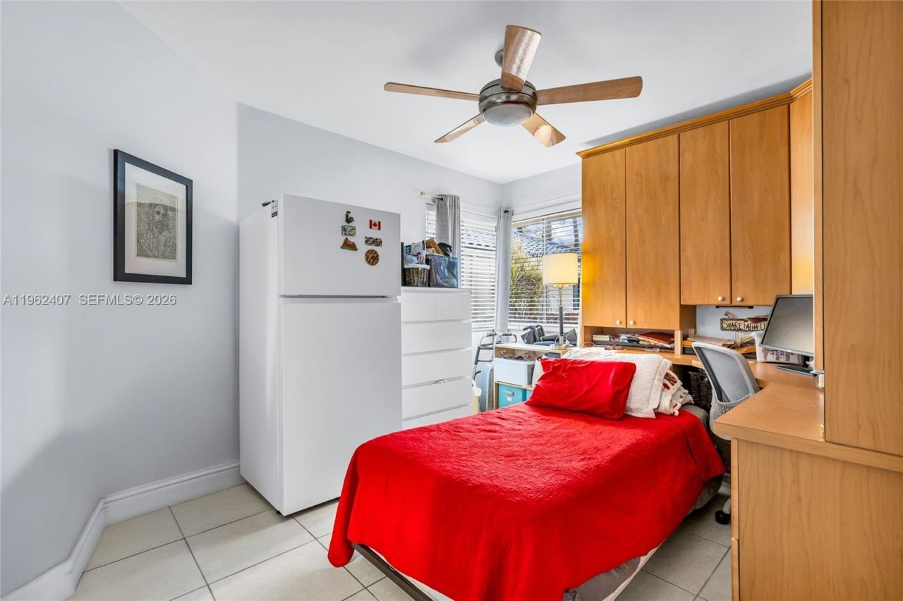 8025 NW 15th Mnr, Unit 8025, Plantation, FL 33322 Photo