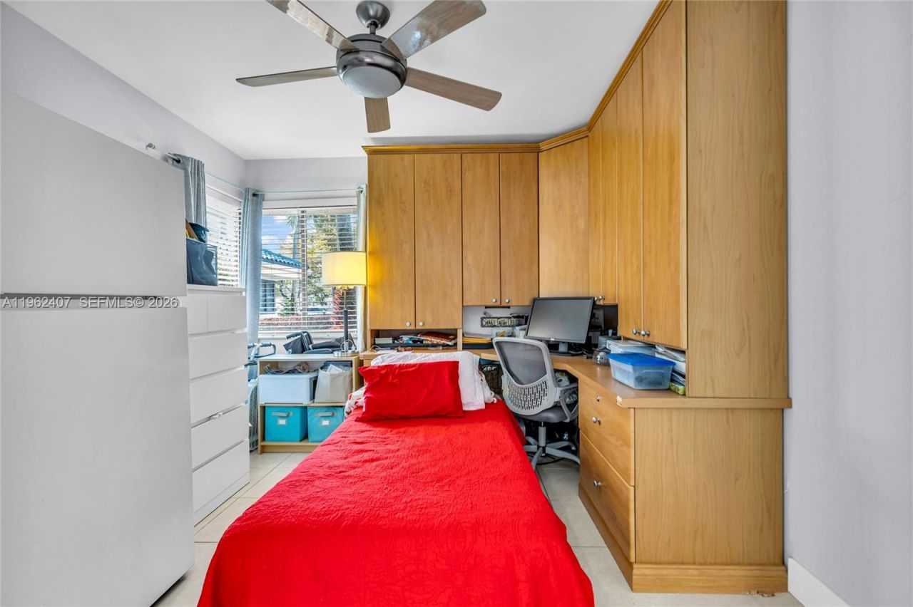 8025 NW 15th Mnr, Unit 8025, Plantation, FL 33322 Photo