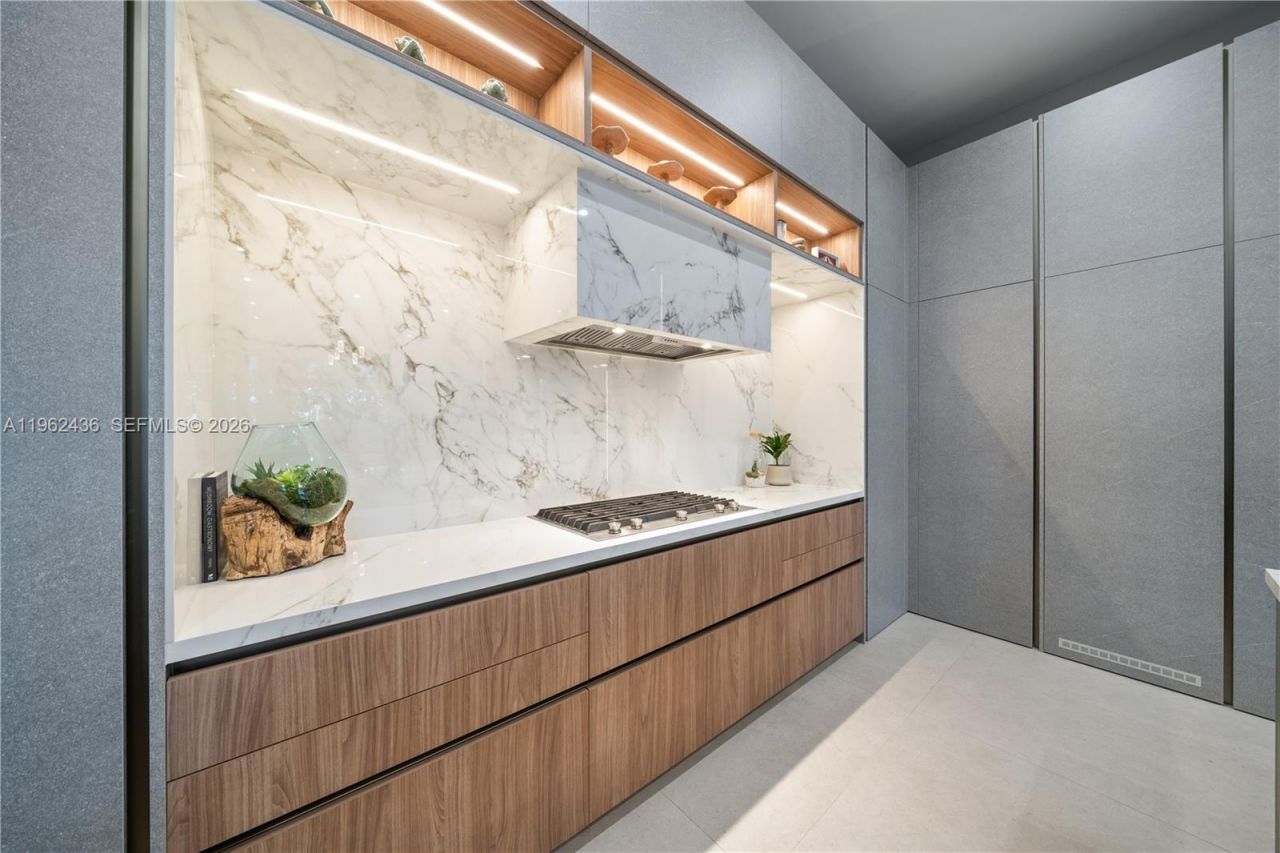 7387 SW 74th Ln , Miami, FL 33143 Photo