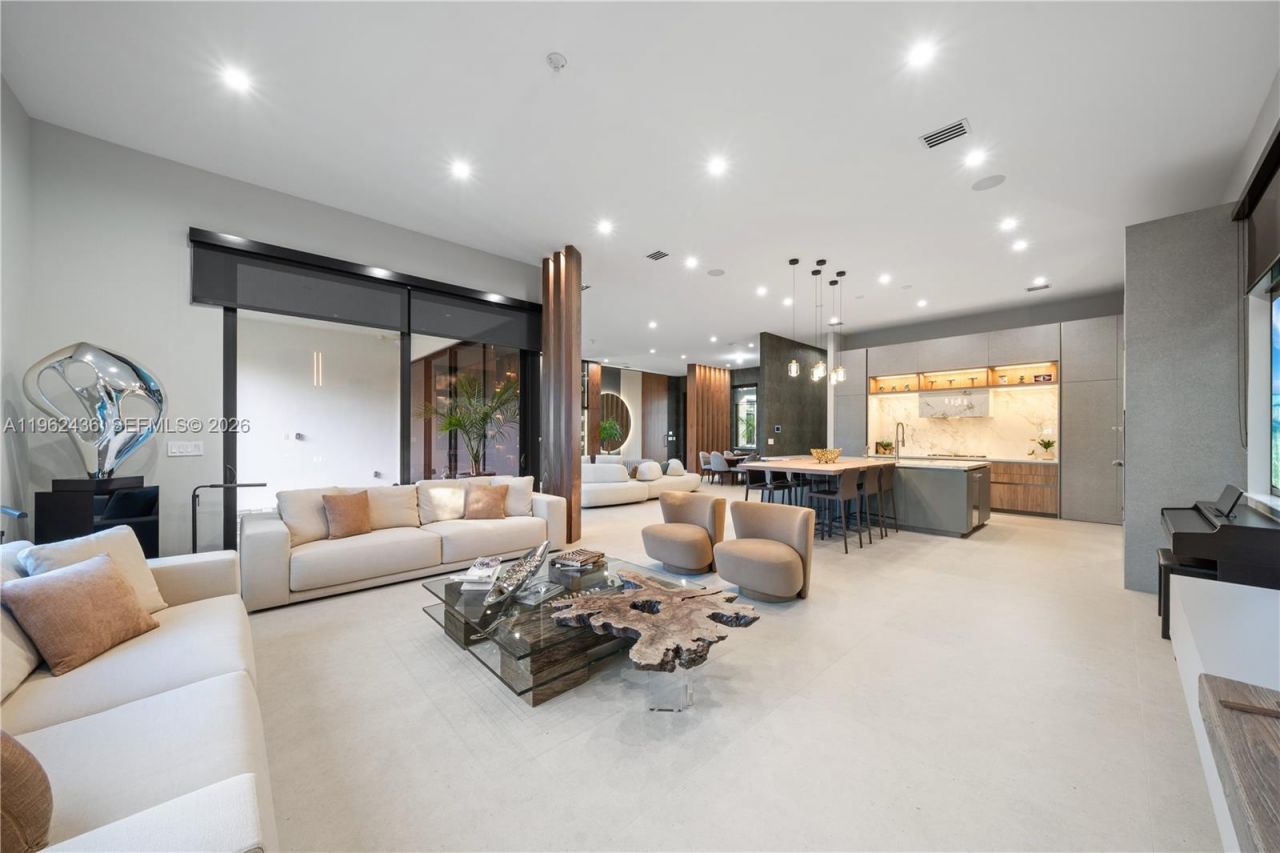 7387 SW 74th Ln , Miami, FL 33143 Photo