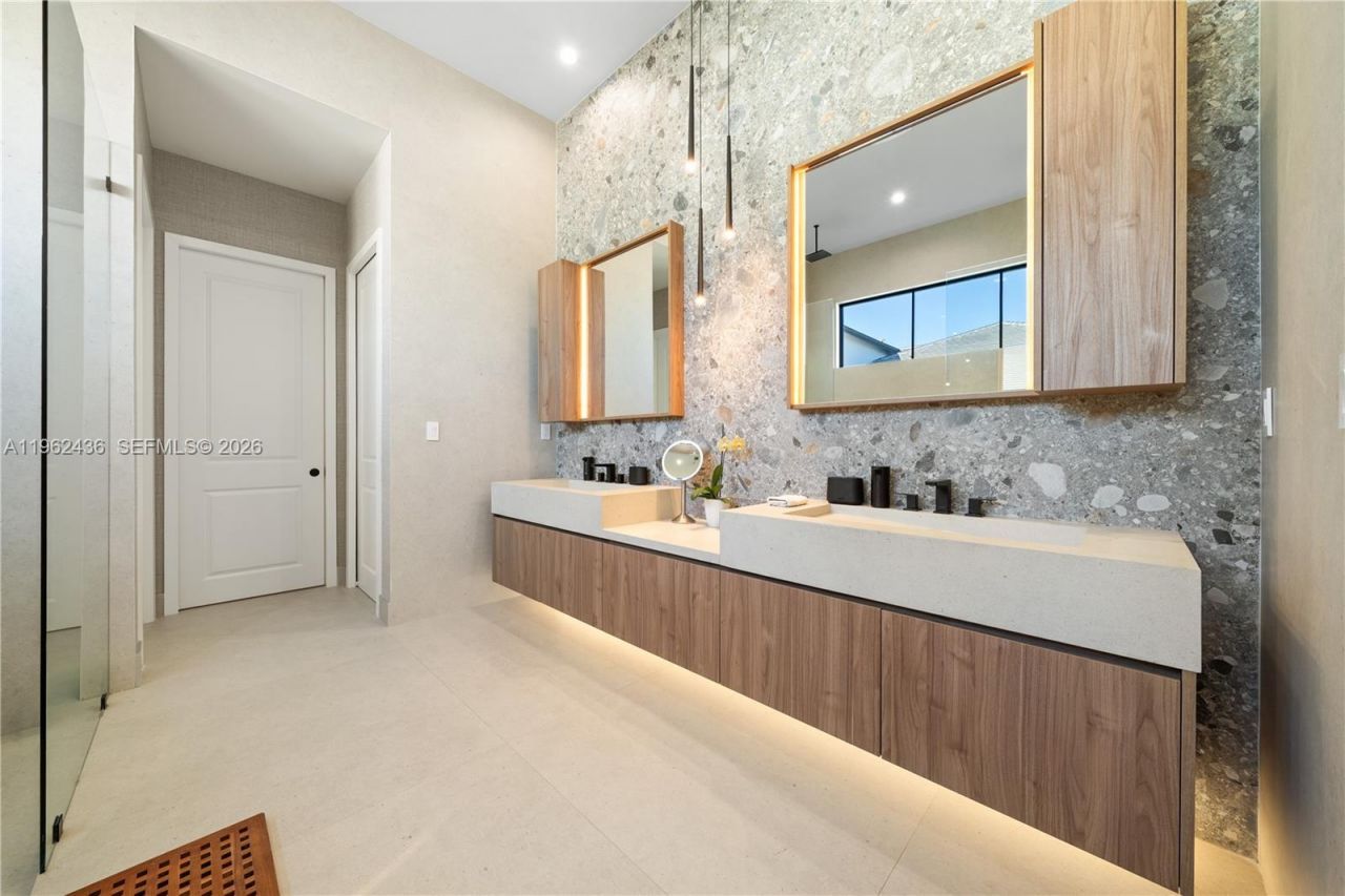 7387 SW 74th Ln , Miami, FL 33143 Photo