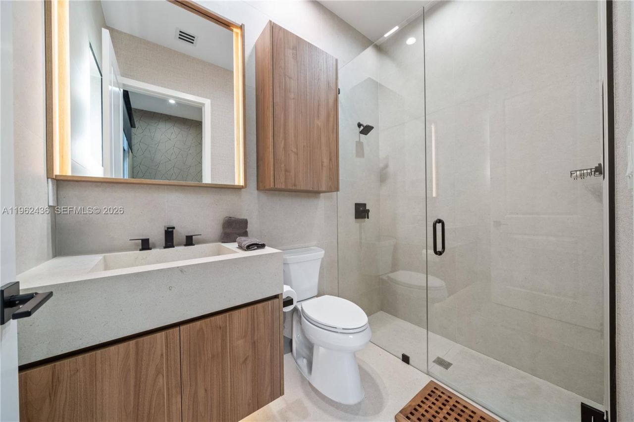 7387 SW 74th Ln , Miami, FL 33143 Photo