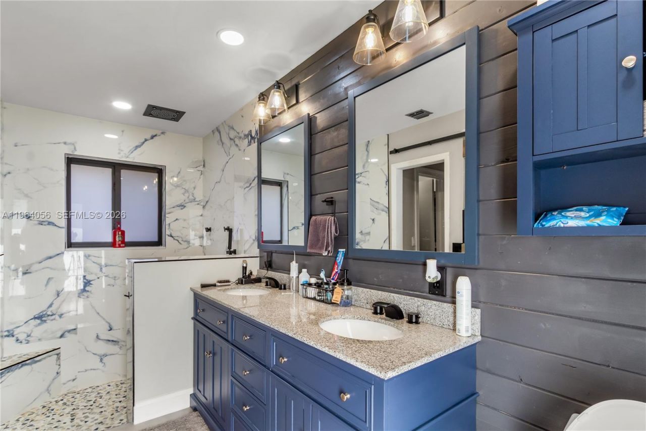 375 NW 107th Ter, Coral Springs, FL 33071 Photo