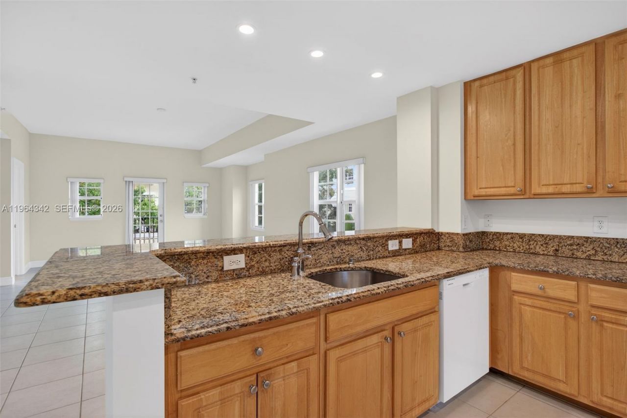 630 SW 1st Dr, Pompano Beach, FL 33060 Photo