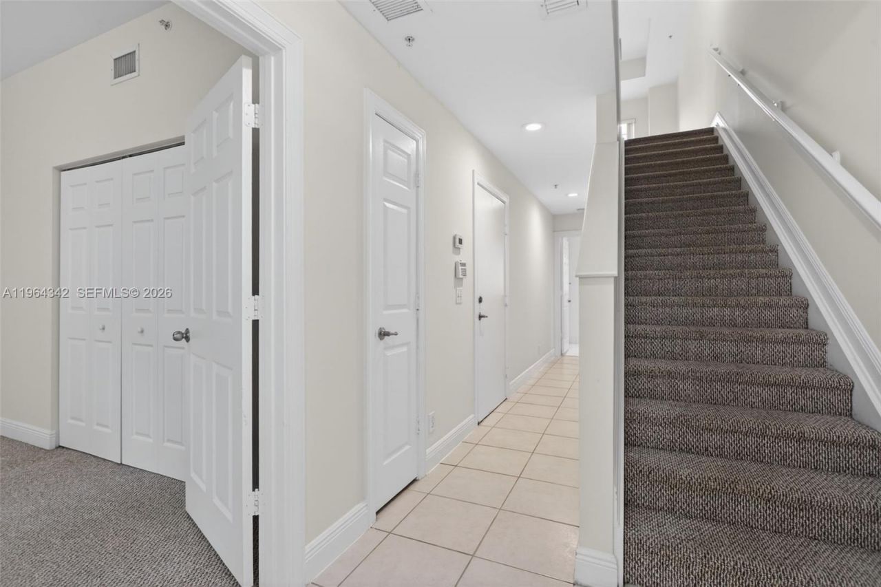 630 SW 1st Dr, Pompano Beach, FL 33060 Photo