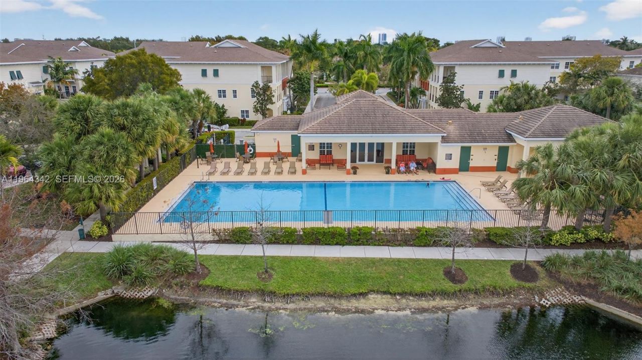 630 SW 1st Dr, Pompano Beach, FL 33060 Photo