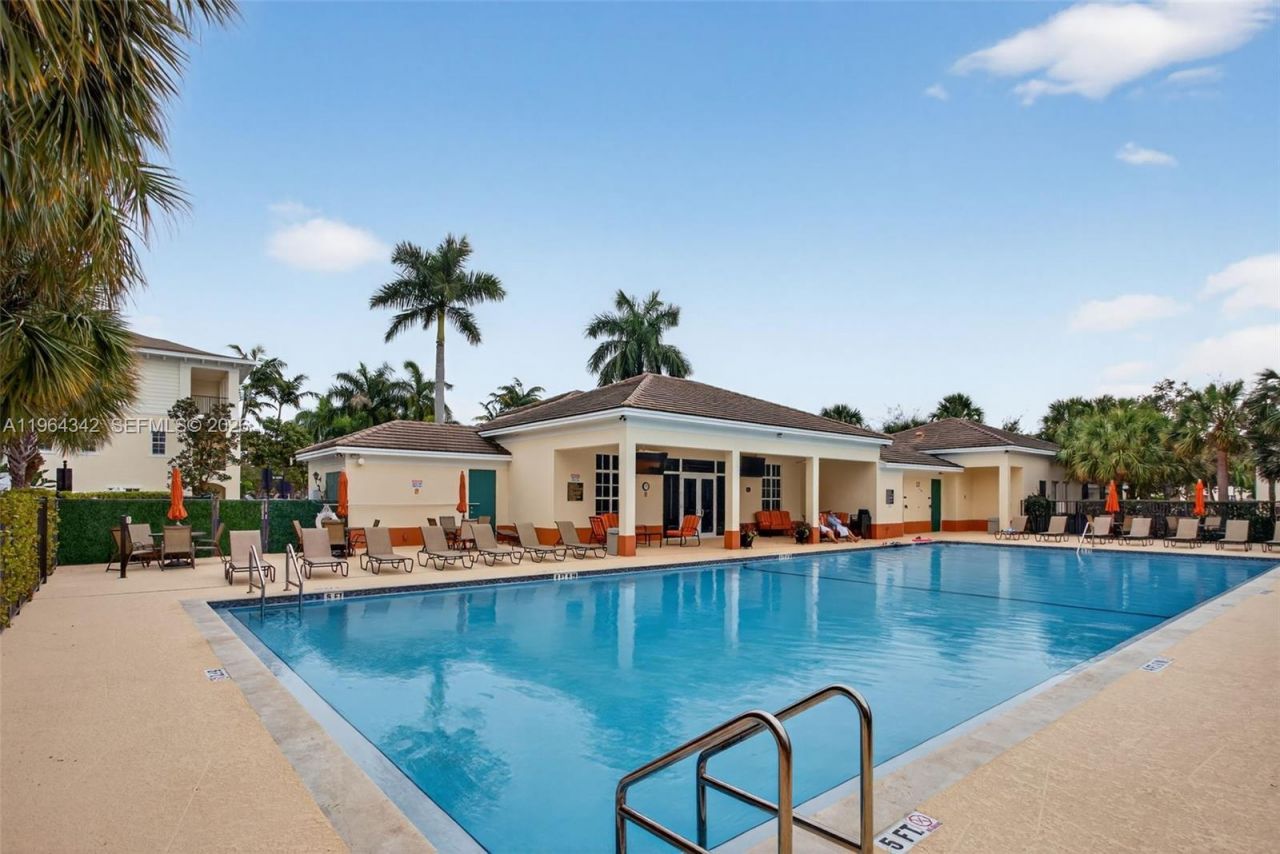 630 SW 1st Dr, Pompano Beach, FL 33060 Photo