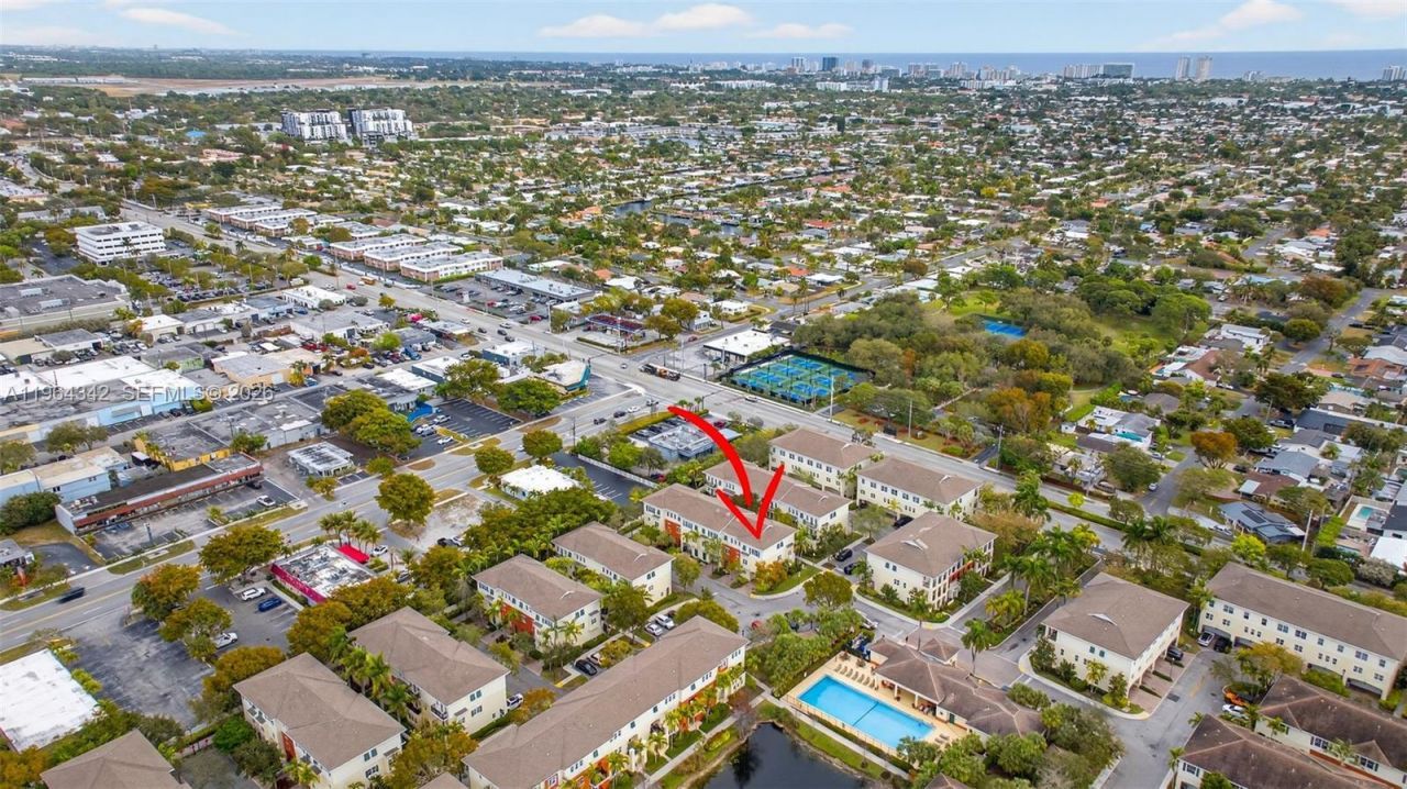 630 SW 1st Dr, Pompano Beach, FL 33060 Photo