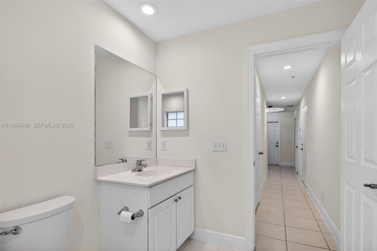 630 SW 1st Dr, Pompano Beach, FL 33060 Photo