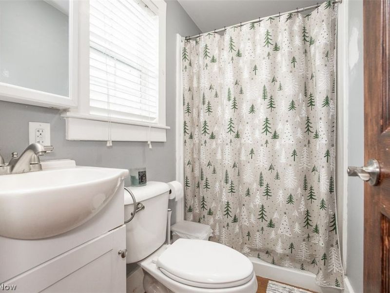 416 Prospect Avenue, Cuyahoga Falls, OH 44221 Photo 9