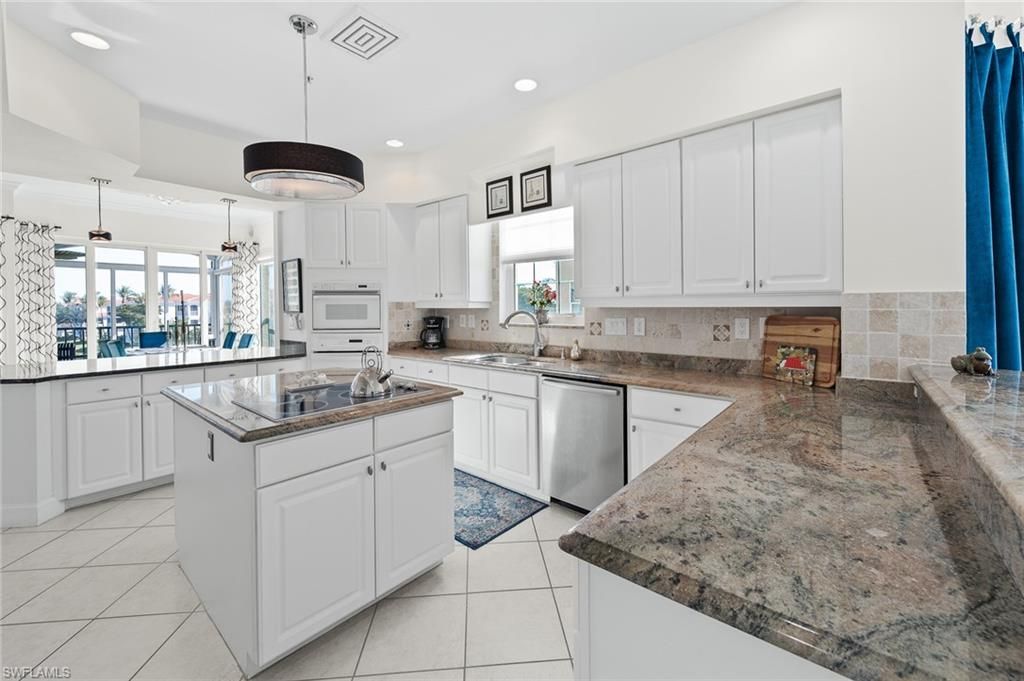 11160 Harbour Yacht Ct, Unit B, Fort Myers, FL 33908 Photo