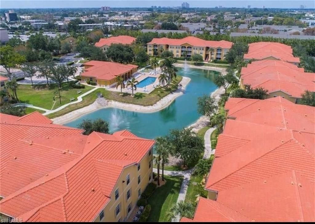 4113 Residence Dr, Unit 223, Fort Myers, FL 33901 Photo