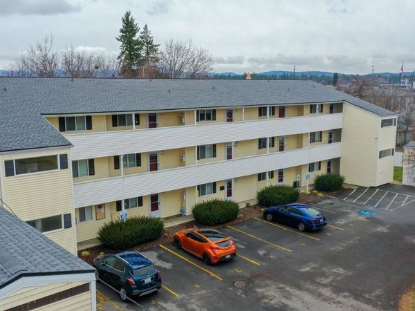 222 N HUTCHINSON Rd, Spokane Valley, WA 99212