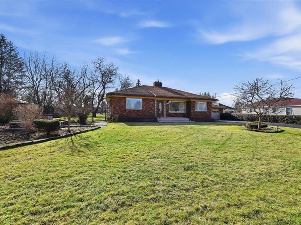 11512 E Valleyway Ave, Spokane Valley, WA 99206