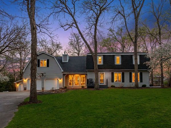 33080 Fox Creek Drive, Waukee, IA 50263
