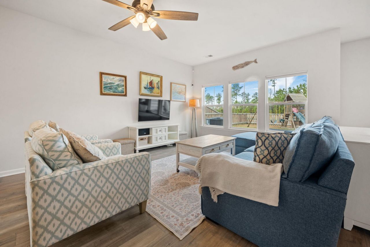 122 Haverhill Street Photo 15