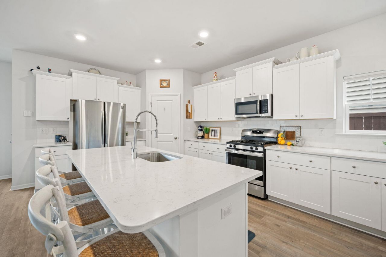 122 Haverhill Street Photo 19