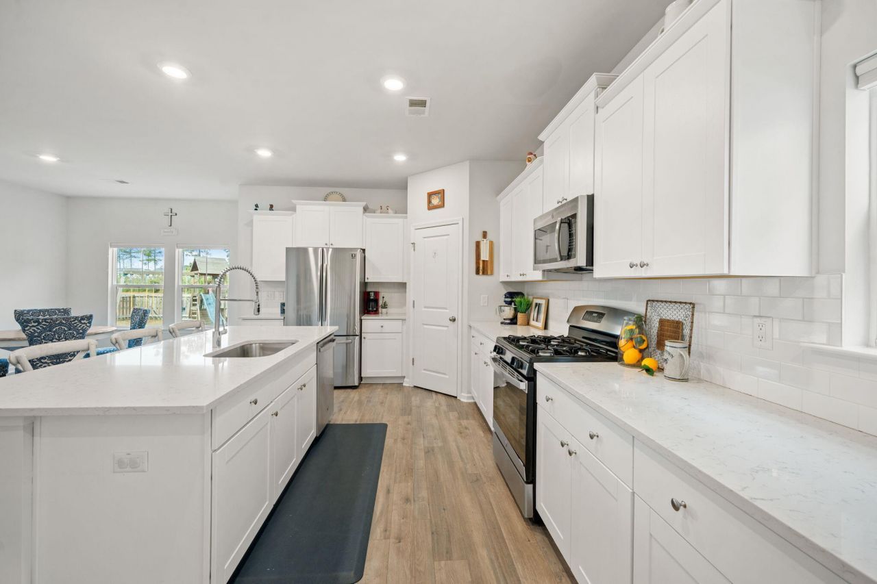 122 Haverhill Street Photo 21