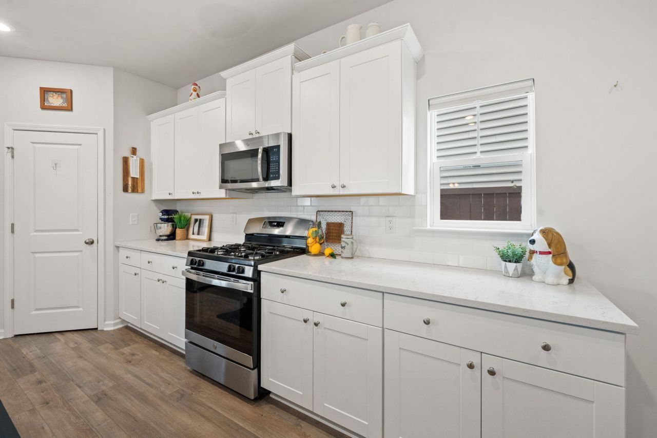 122 Haverhill Street Photo 23