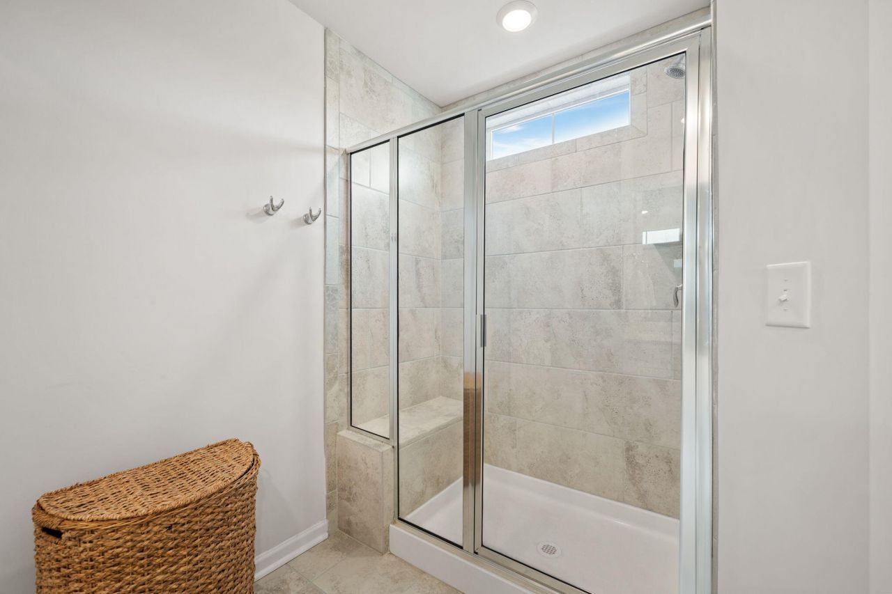 122 Haverhill Street Photo 34