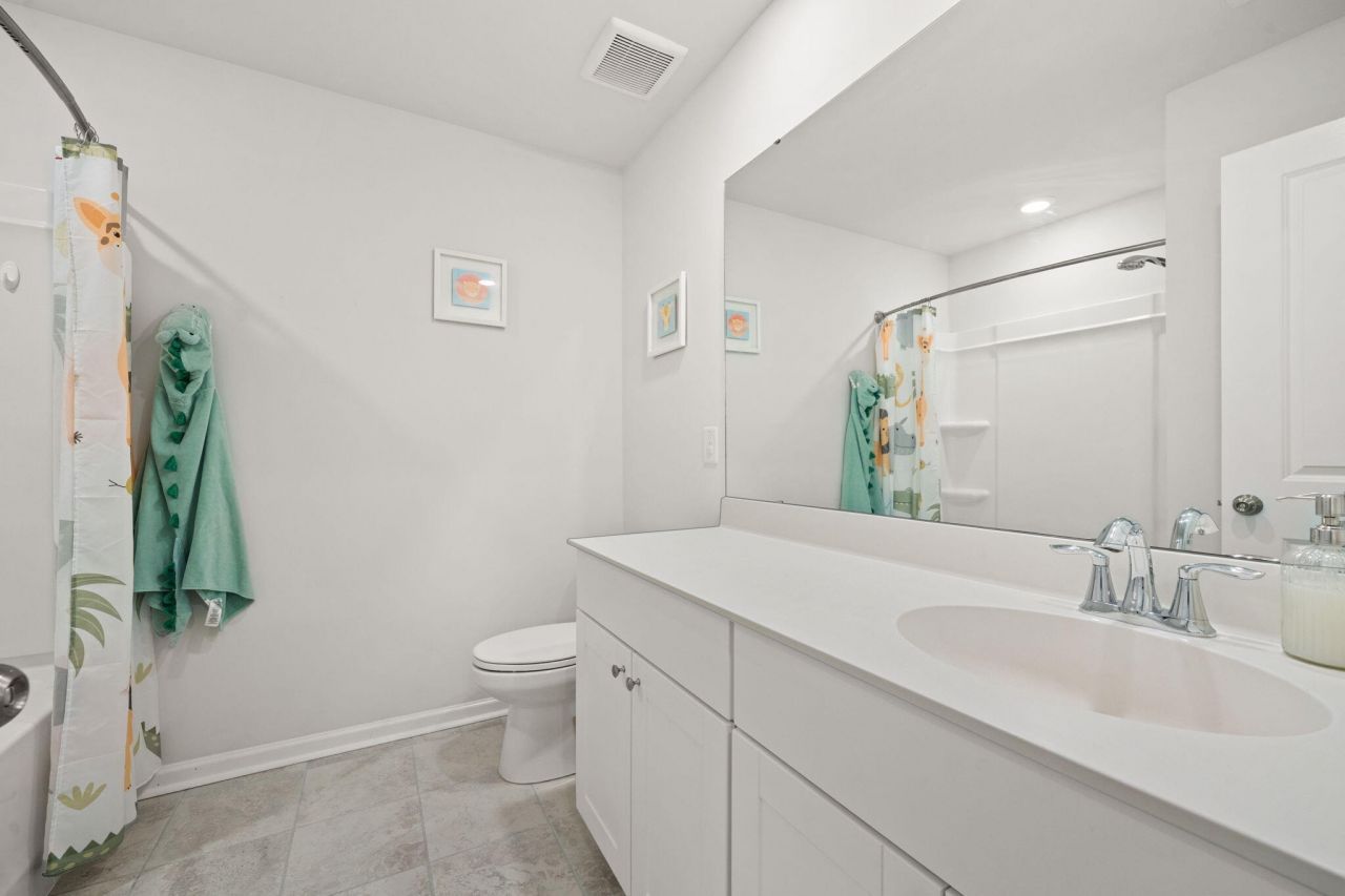 122 Haverhill Street Photo 36