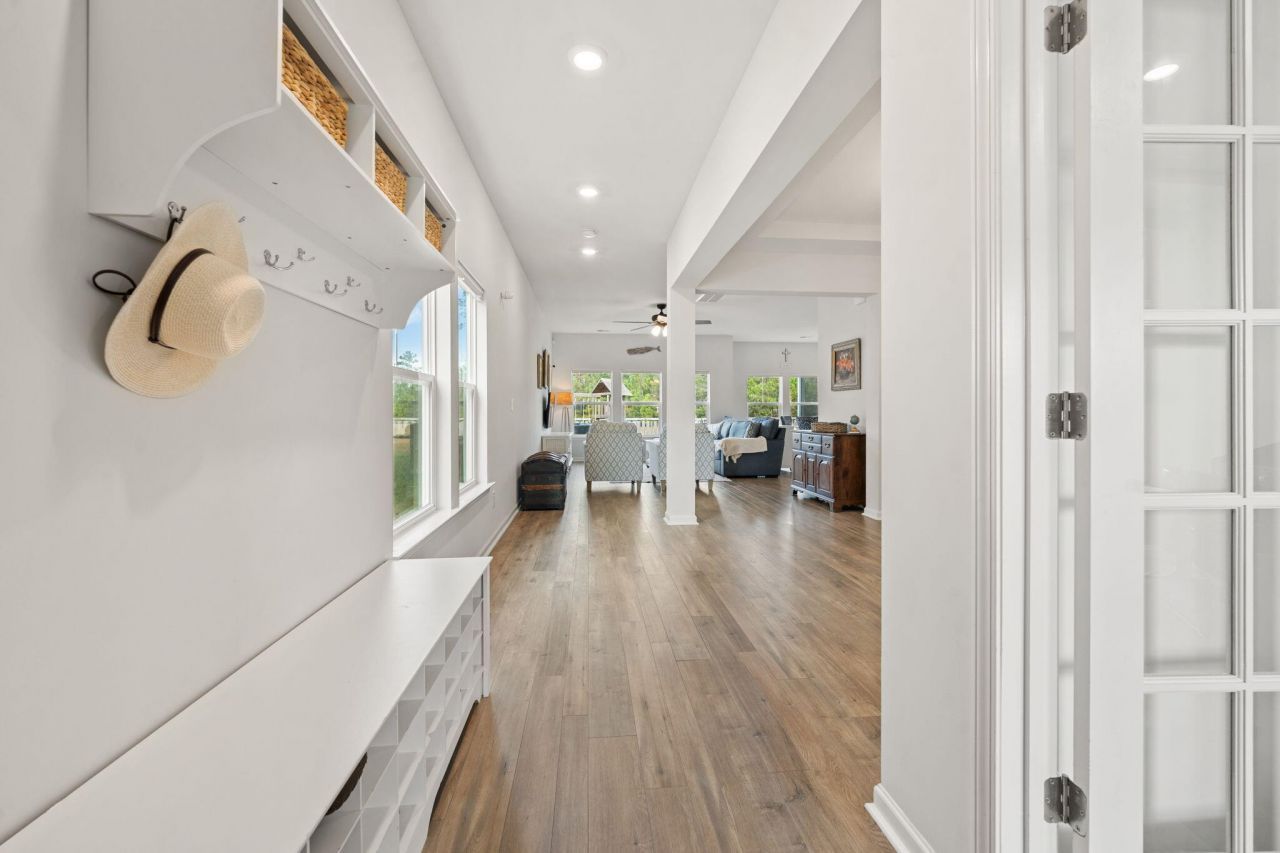 122 Haverhill Street Photo 7