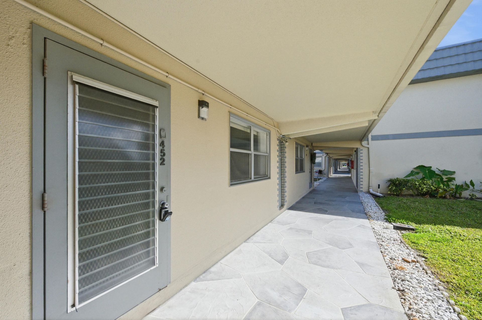 452 Brittany J, Delray Beach, FL 33446 Photo