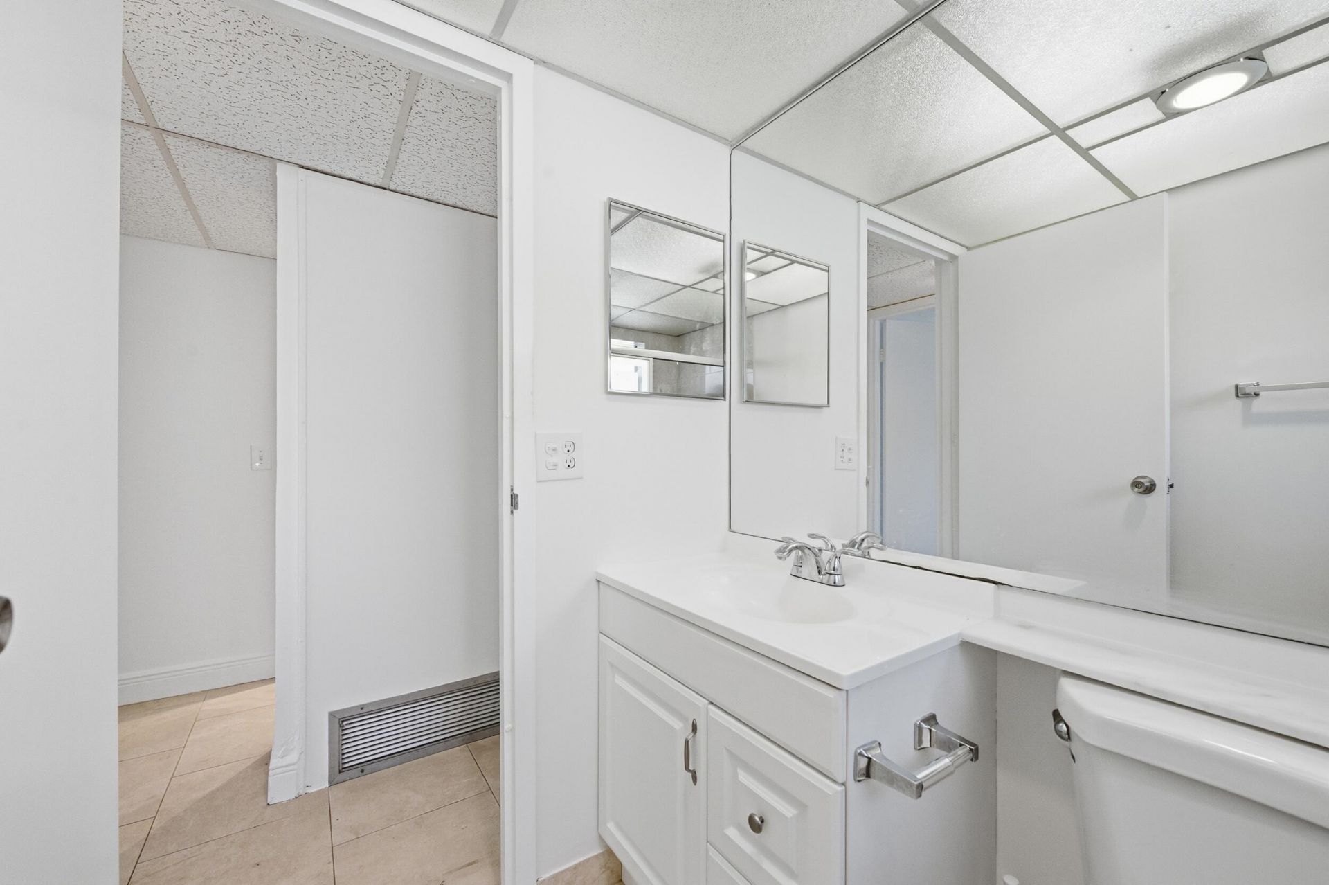 452 Brittany J, Delray Beach, FL 33446 Photo