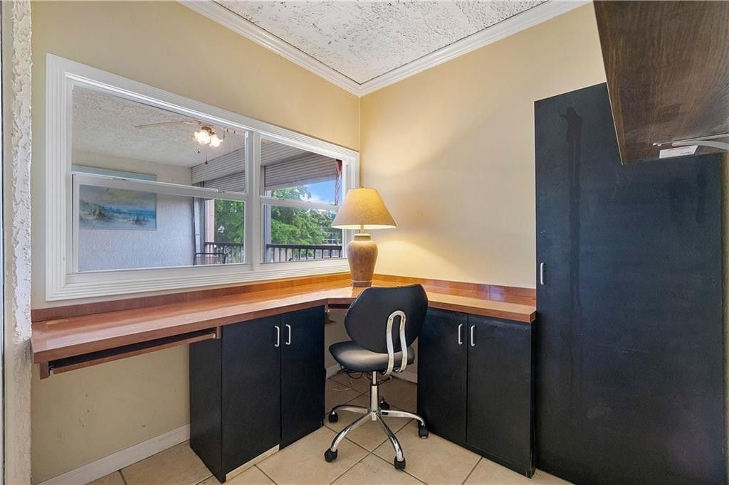 7210 Lake Circle Dr, Unit 306, Margate, FL 33063 Photo