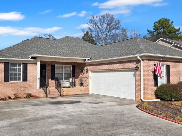 405 E Charlotte Avenue, Scottsboro, AL 35768