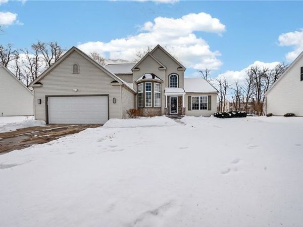 1324 Dover Drive, Medina, OH 44256