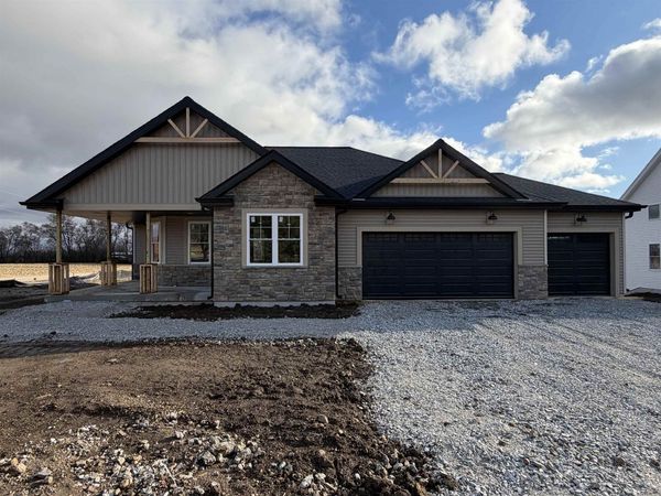 5825 Bridle Way, Madison, WI 53718