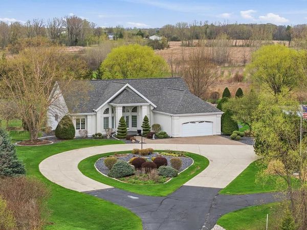 W6389 LINCOLN ROAD, Van Dyne, WI 54979