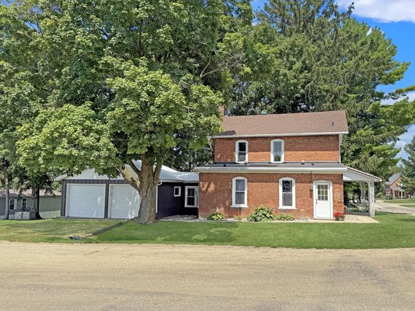 104 S Johnson, Orangeville, IL 61060