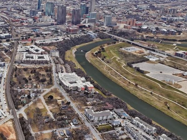 715 CLEAR LAKE , Fort Worth, TX 76102