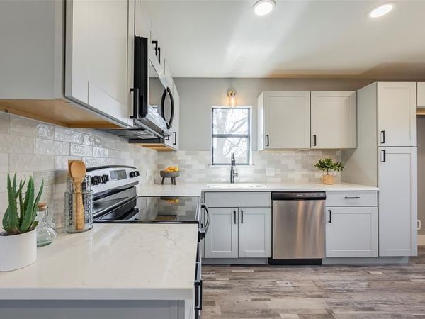 2636 Larry Drive, Dallas, TX 75228