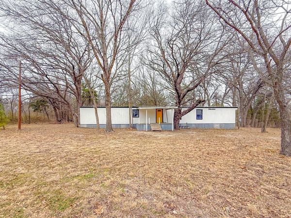 17340 County Road 3321, Frost, TX 76641