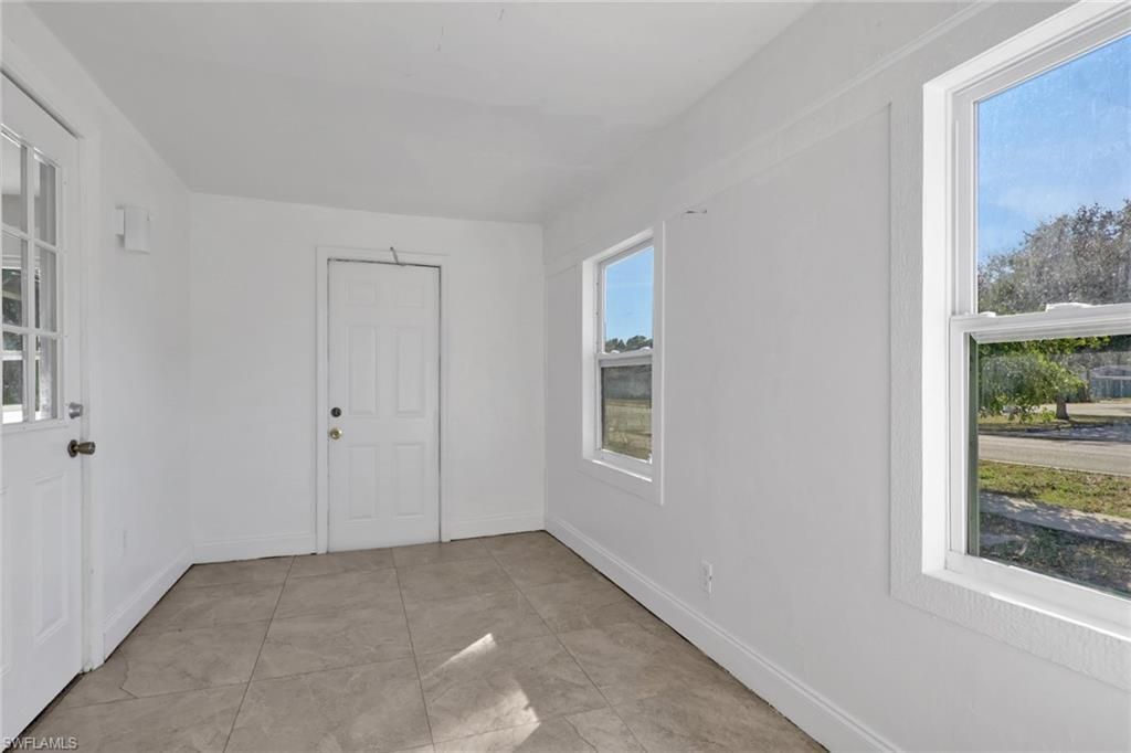 2933 Jackson St, Fort Myers, FL 33901 Photo