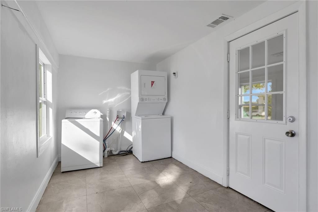 2933 Jackson St, Fort Myers, FL 33901 Photo